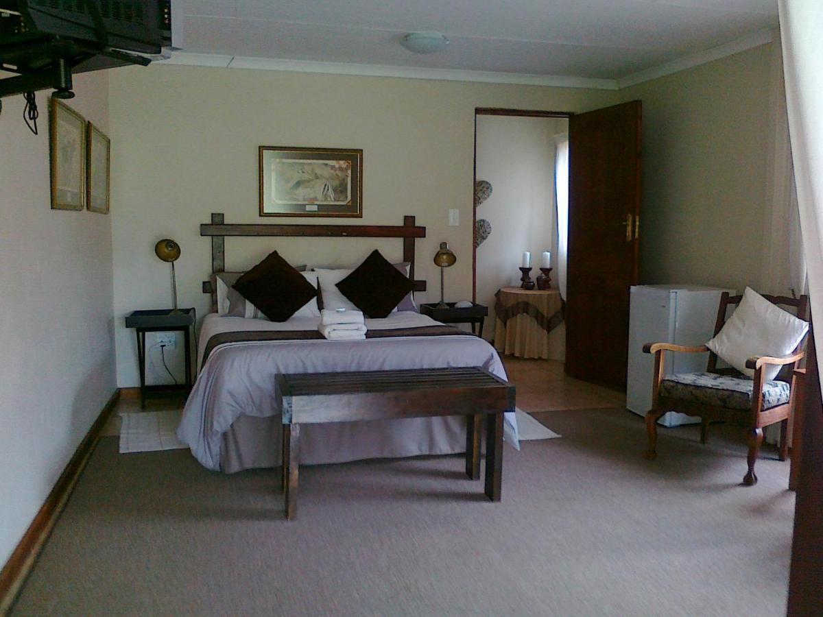 Khokha Moya Guesthouse Эрмело Экстерьер фото