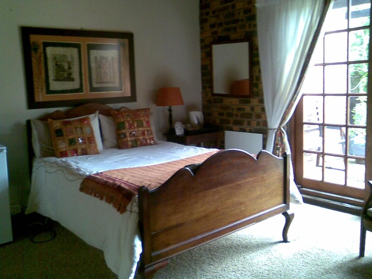 Khokha Moya Guesthouse Эрмело Экстерьер фото