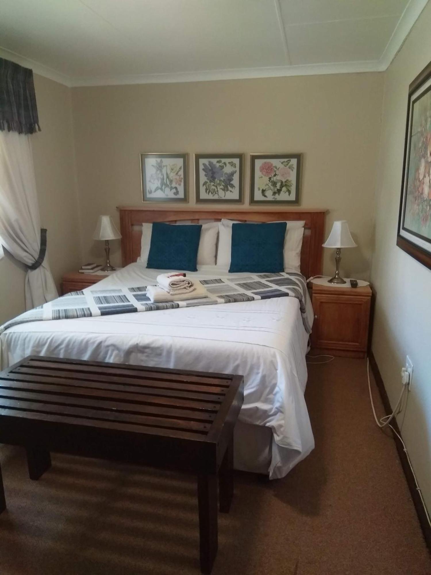 Khokha Moya Guesthouse Эрмело Экстерьер фото