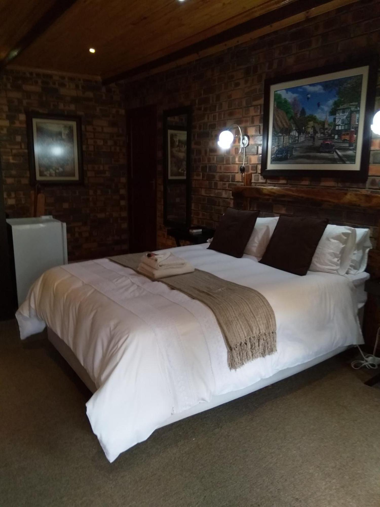 Khokha Moya Guesthouse Эрмело Экстерьер фото