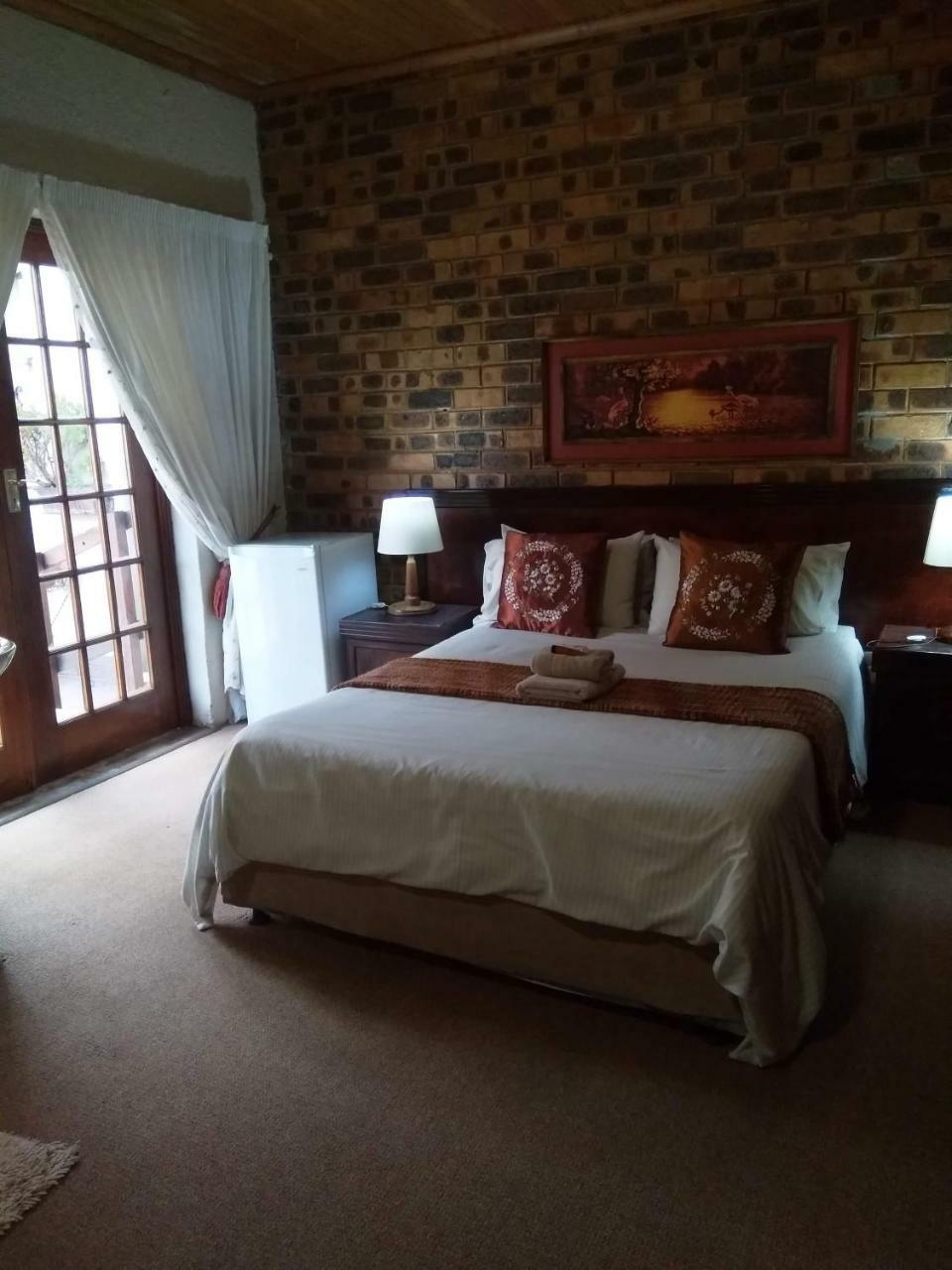 Khokha Moya Guesthouse Эрмело Экстерьер фото